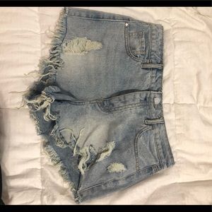 refuge fringe jean shorts